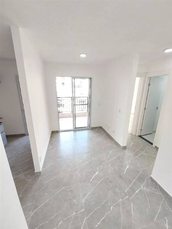 Apartamento com 2 quartos e 42 m² em Vila Guilhermina, Praia Grande
