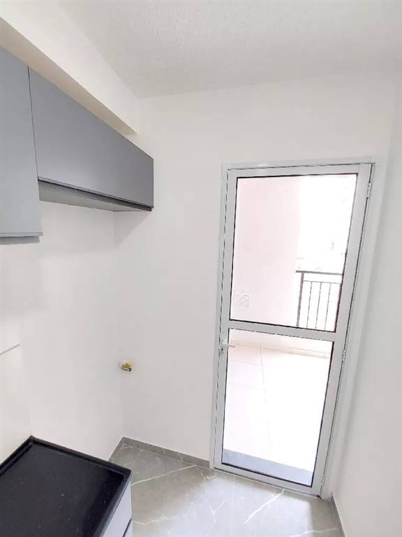 Apartamento com 2 quartos e 42 m² em Vila Guilhermina, Praia Grande
