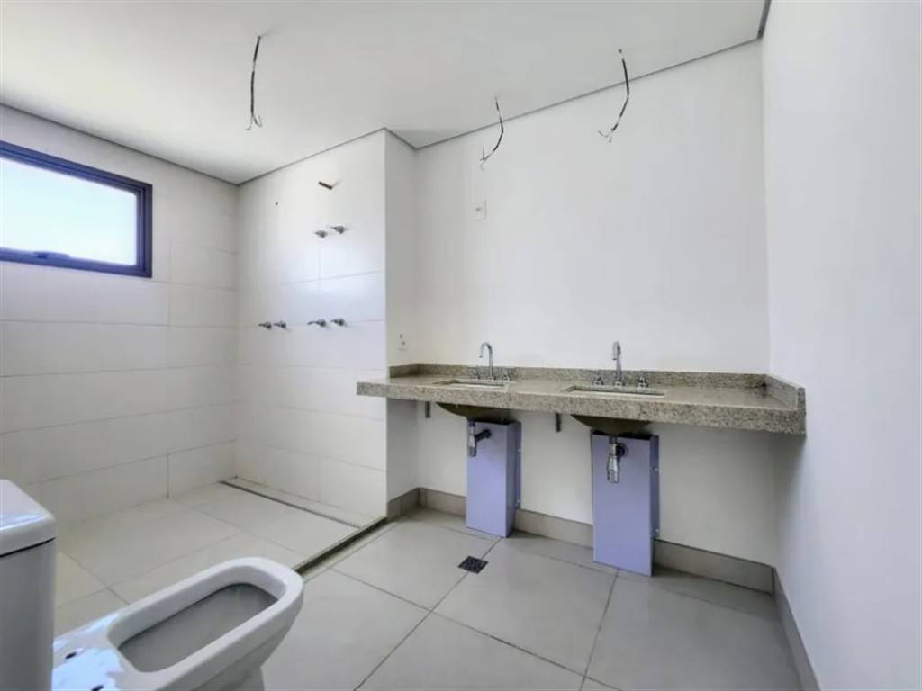 Apartamento com 3 quartos e 232 m² em Vila Guilhermina, Praia Grande