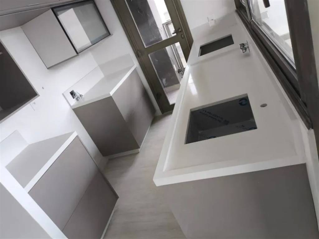 Apartamento com 2 quartos e 90 m² em Vila Guilhermina, Praia Grande