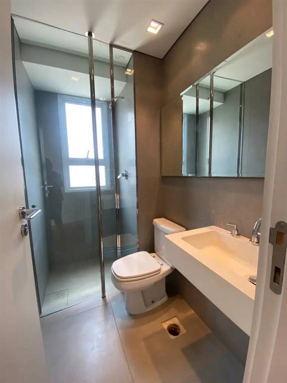 Apartamento com 2 quartos e 185 m² em Vila Guilhermina, Praia Grande