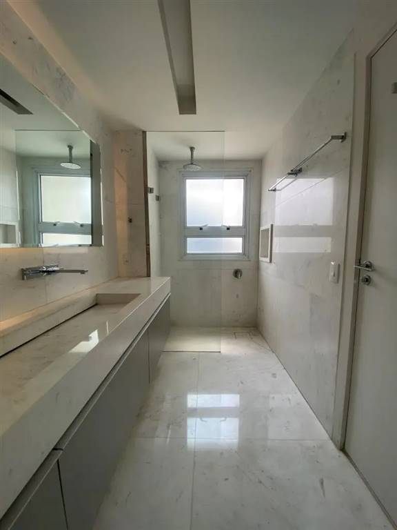 Apartamento com 2 quartos e 185 m² em Vila Guilhermina, Praia Grande