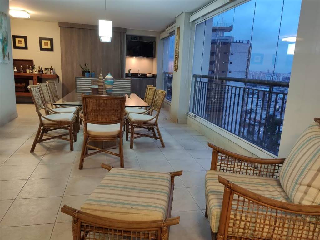 Apartamento com 3 quartos e 210 m² em Vila Guilhermina, Praia Grande
