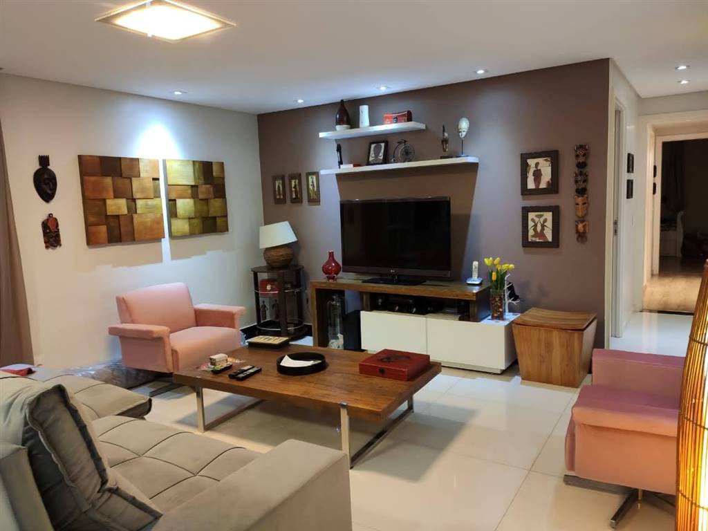Apartamento com 3 quartos e 210 m² em Vila Guilhermina, Praia Grande