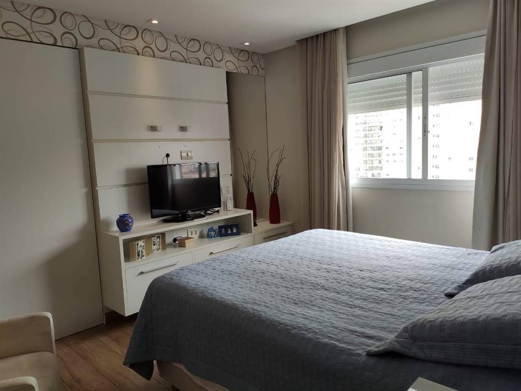 Apartamento com 3 quartos e 210 m² em Vila Guilhermina, Praia Grande