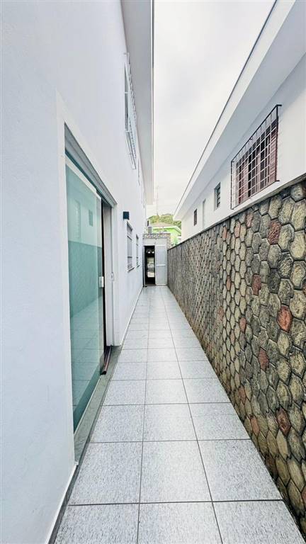 Casa com 3 quartos e 133 m² em Vila Guilhermina, Praia Grande
