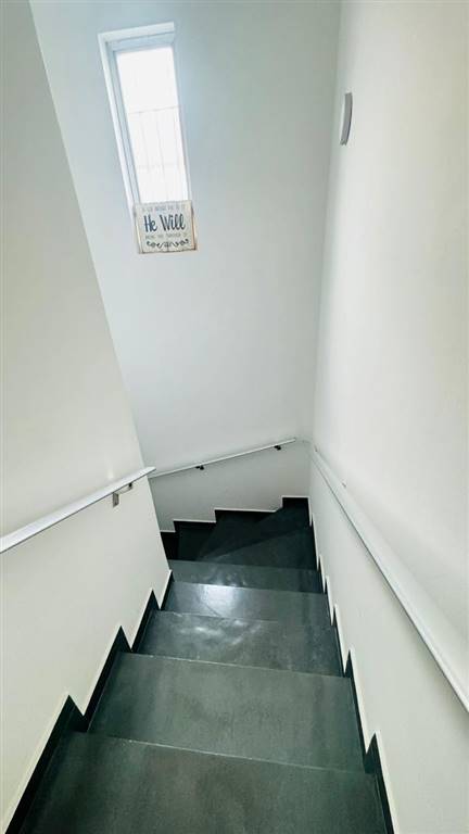 Casa com 3 quartos e 133 m² em Vila Guilhermina, Praia Grande