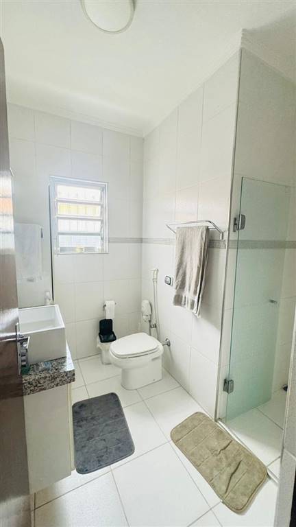 Casa com 3 quartos e 133 m² em Vila Guilhermina, Praia Grande