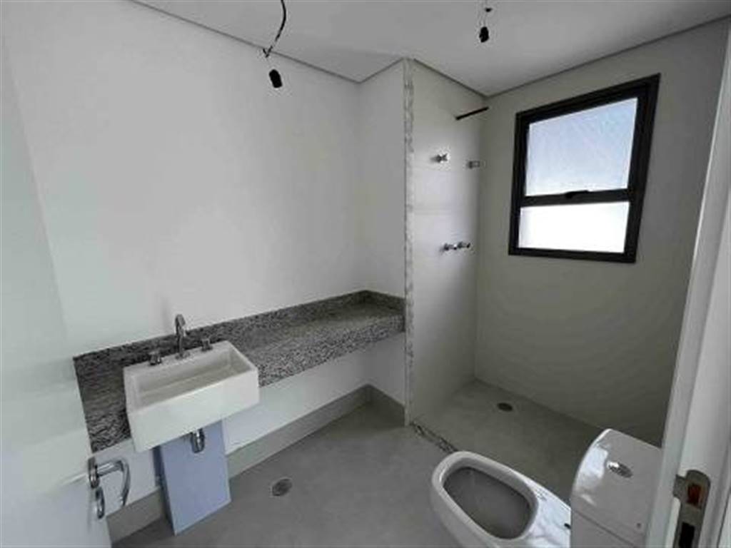Apartamento com 4 quartos e 165 m² em Vila Guilhermina, Praia Grande