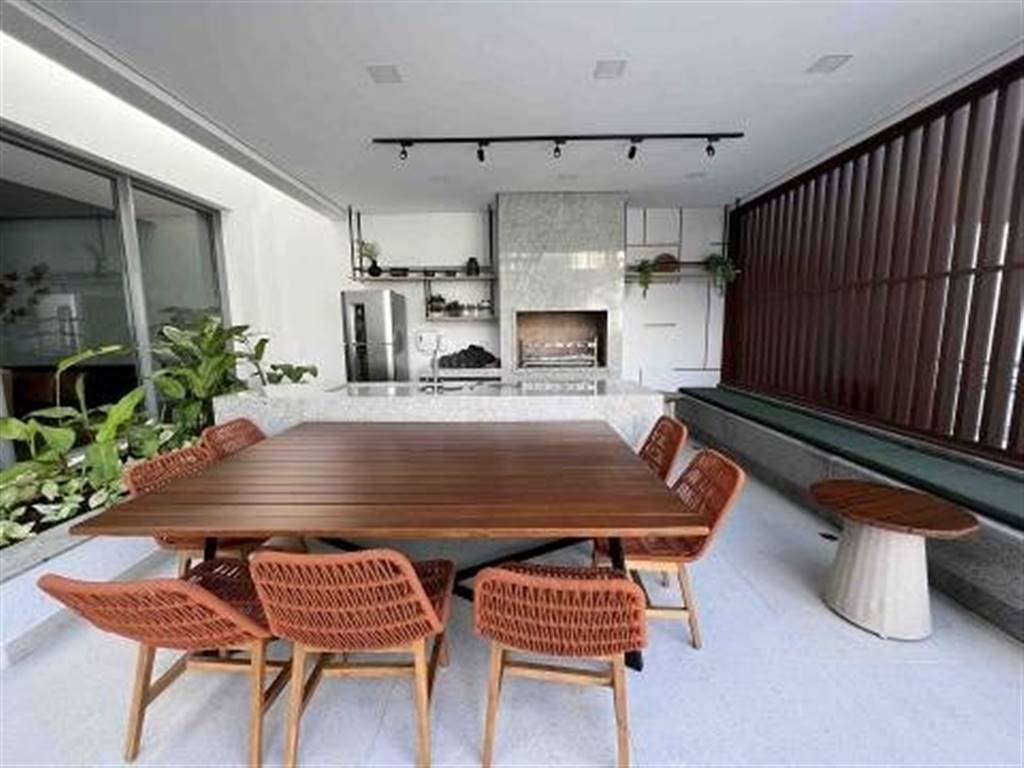 Apartamento com 4 quartos e 165 m² em Vila Guilhermina, Praia Grande