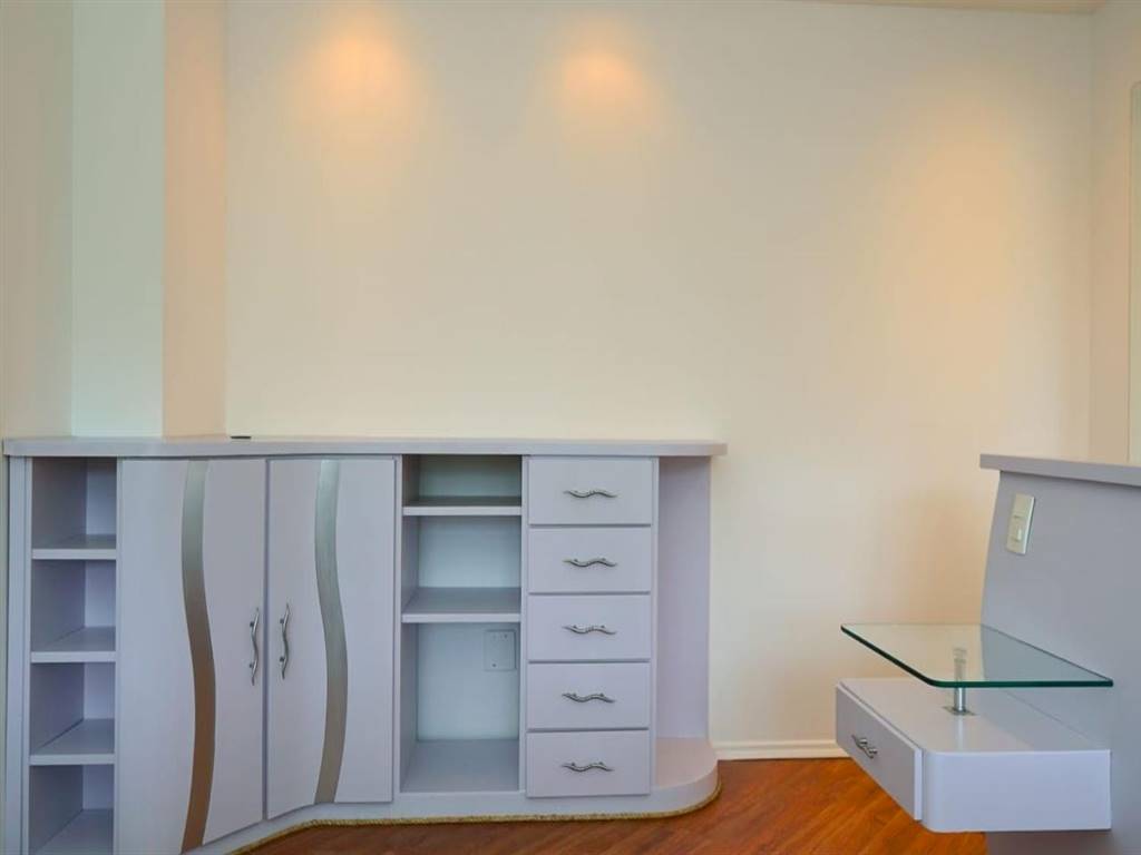 Apartamento com 1 quarto e 61 m² em Vila Guilhermina, Praia Grande
