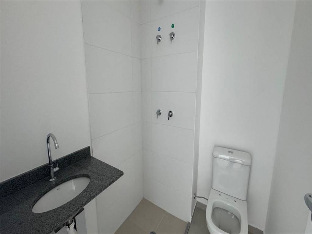 Apartamento com 1 quarto e 28 m² em Vila Guilhermina, Praia Grande