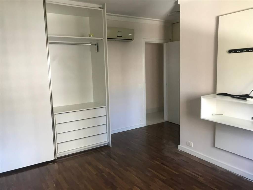 Apartamento com 4 quartos e 140 m² em Vila Guilhermina, Praia Grande