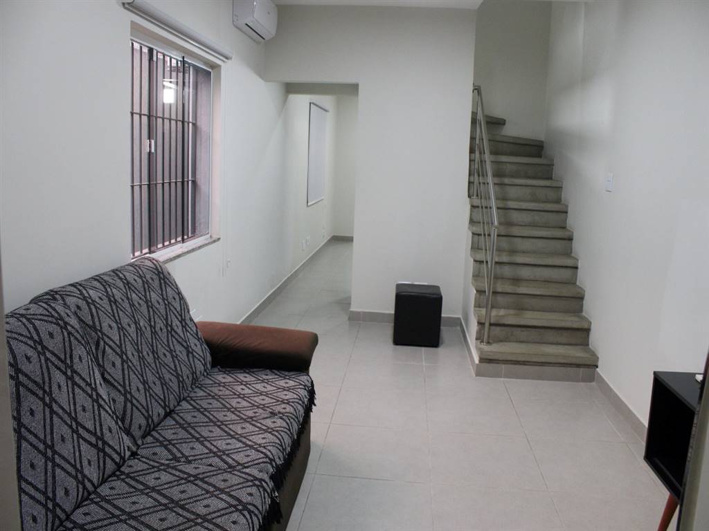 Casa com 3 quartos e 210 m² em Vila Guilhermina, Praia Grande