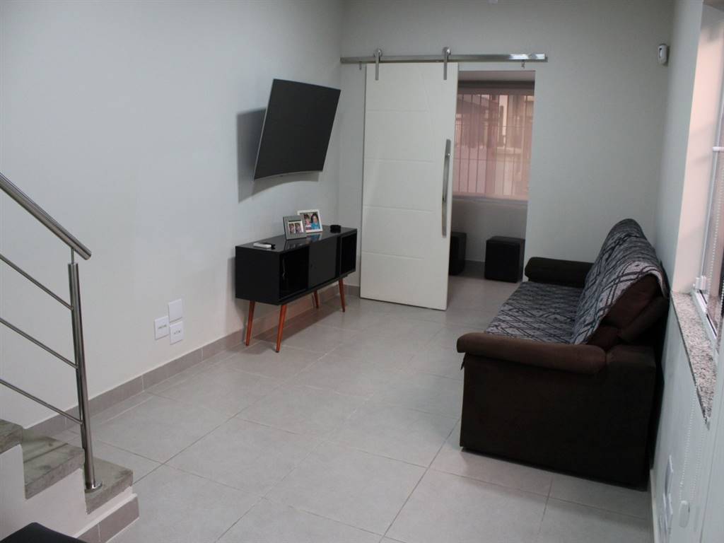Casa com 3 quartos e 210 m² em Vila Guilhermina, Praia Grande