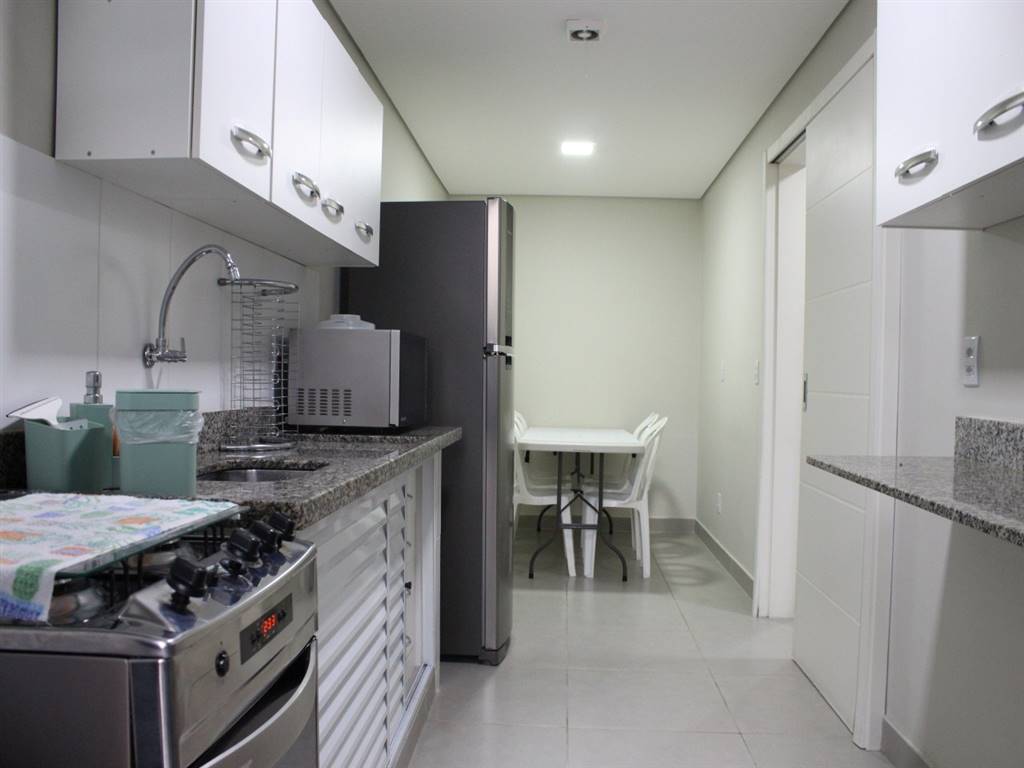 Casa com 3 quartos e 210 m² em Vila Guilhermina, Praia Grande