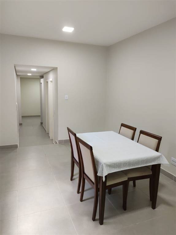 Casa com 3 quartos e 210 m² em Vila Guilhermina, Praia Grande