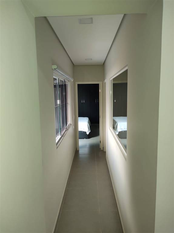 Casa com 3 quartos e 210 m² em Vila Guilhermina, Praia Grande