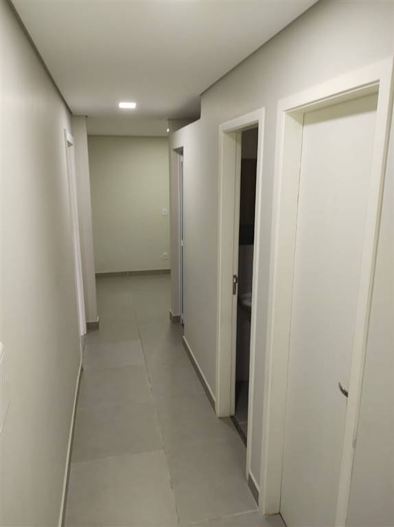 Casa com 3 quartos e 210 m² em Vila Guilhermina, Praia Grande