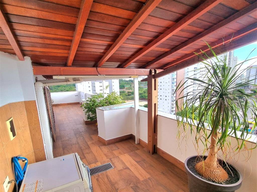 Apartamento com 3 quartos e 120 m² em Vila Guilhermina, Praia Grande