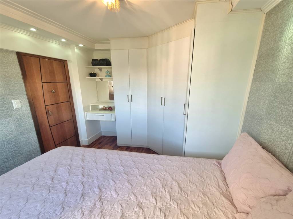 Apartamento com 3 quartos e 120 m² em Vila Guilhermina, Praia Grande
