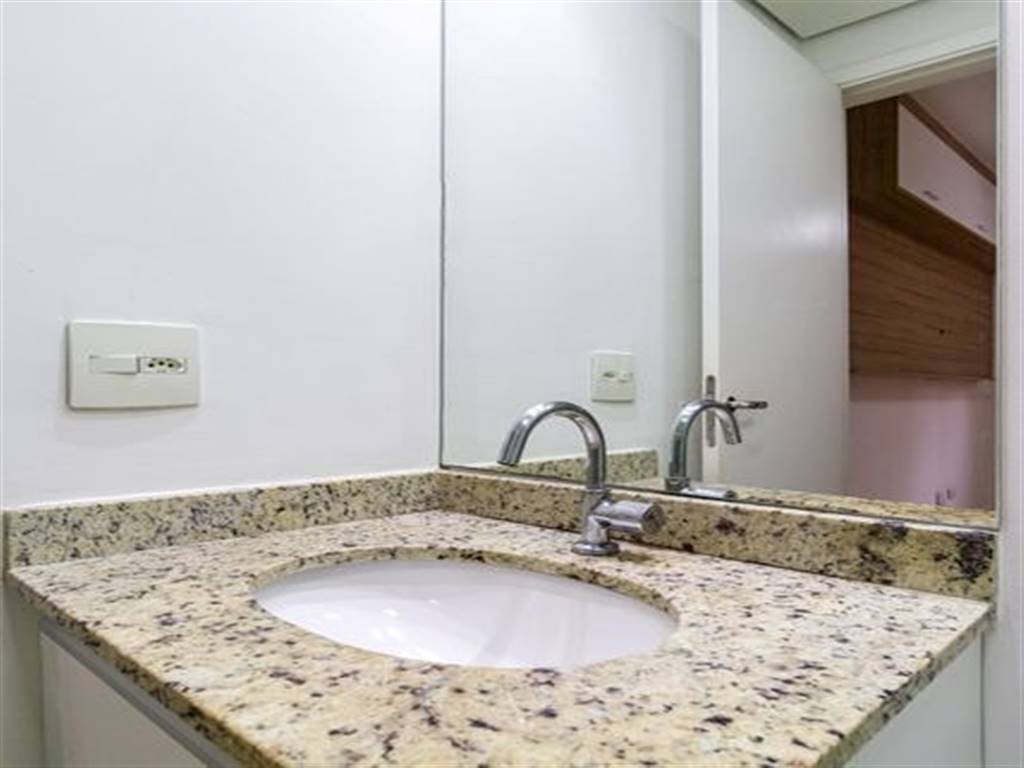 Apartamento com 2 quartos e 67 m² em Vila Guilhermina, Praia Grande