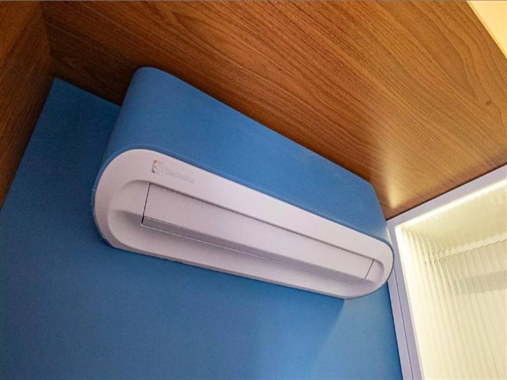 Apartamento com 1 quarto e 25 m² em Vila Guilhermina, Praia Grande