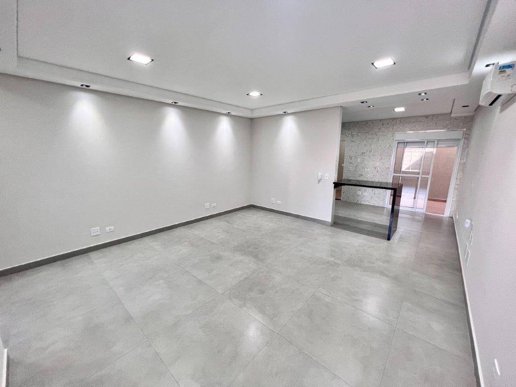 Casa com 3 quartos e 170 m² em Vila Guilhermina, Praia Grande