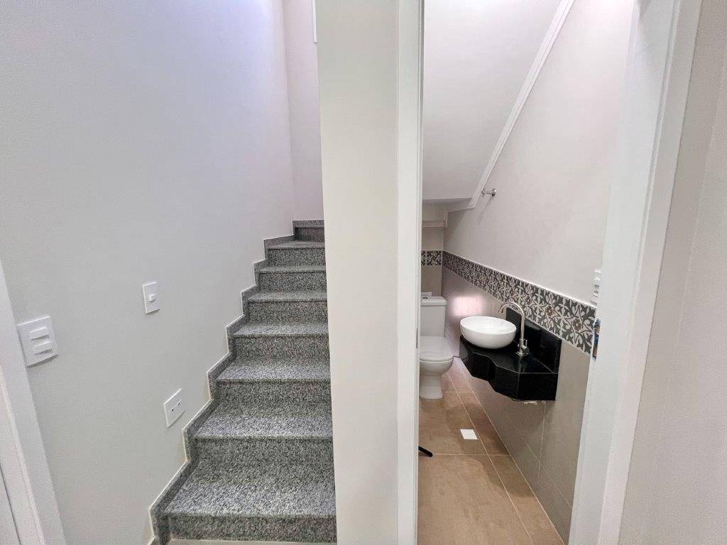 Casa com 3 quartos e 170 m² em Vila Guilhermina, Praia Grande