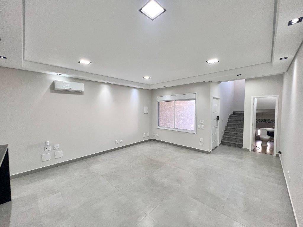 Casa com 3 quartos e 170 m² em Vila Guilhermina, Praia Grande