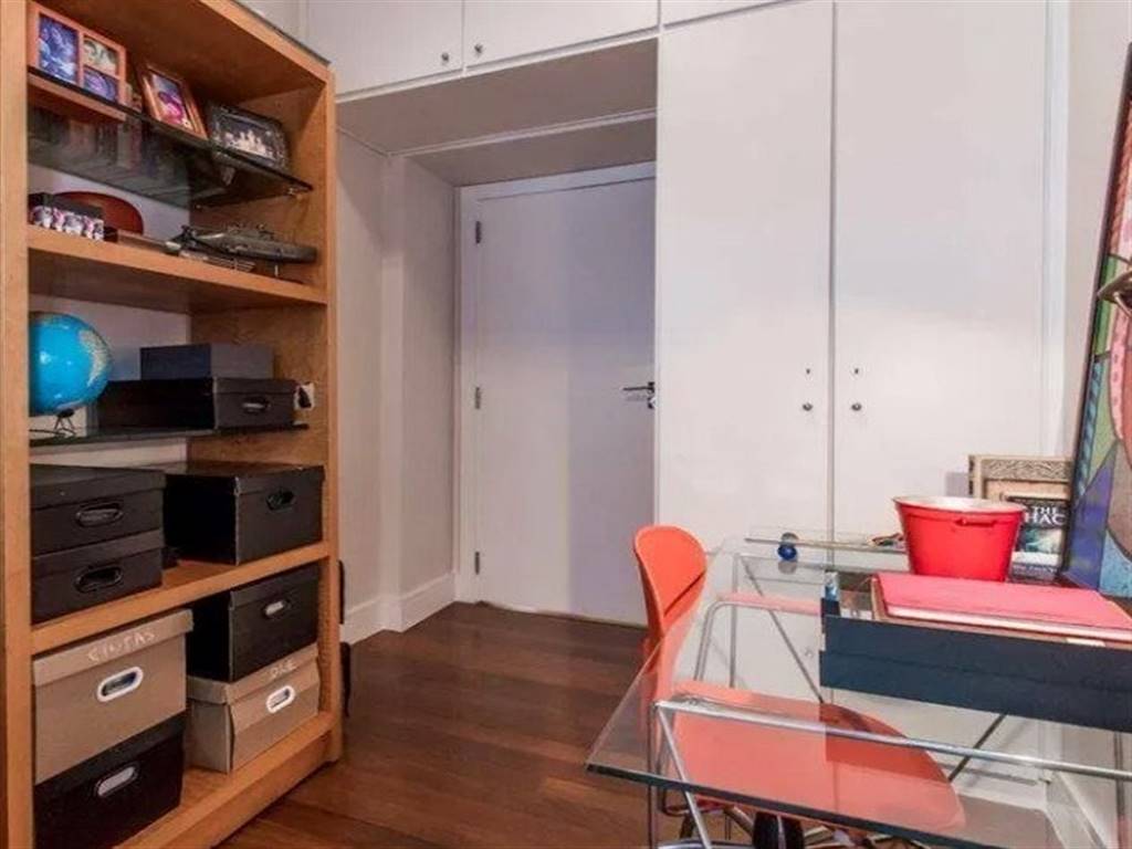 Apartamento com 3 quartos e 272 m² em Vila Guilhermina, Praia Grande