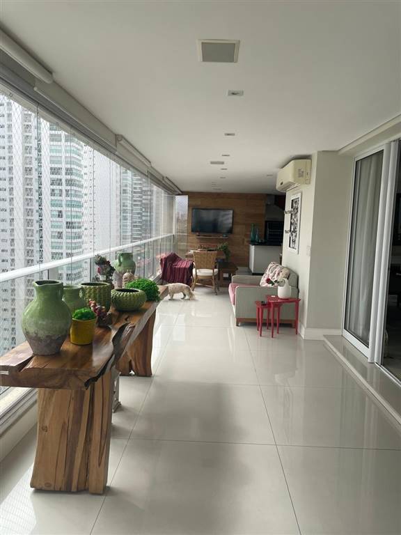 Apartamento com 4 quartos e 380 m² em Vila Guilhermina, Praia Grande