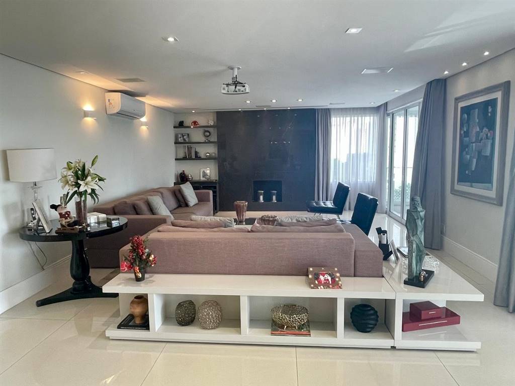 Apartamento com 4 quartos e 380 m² em Vila Guilhermina, Praia Grande