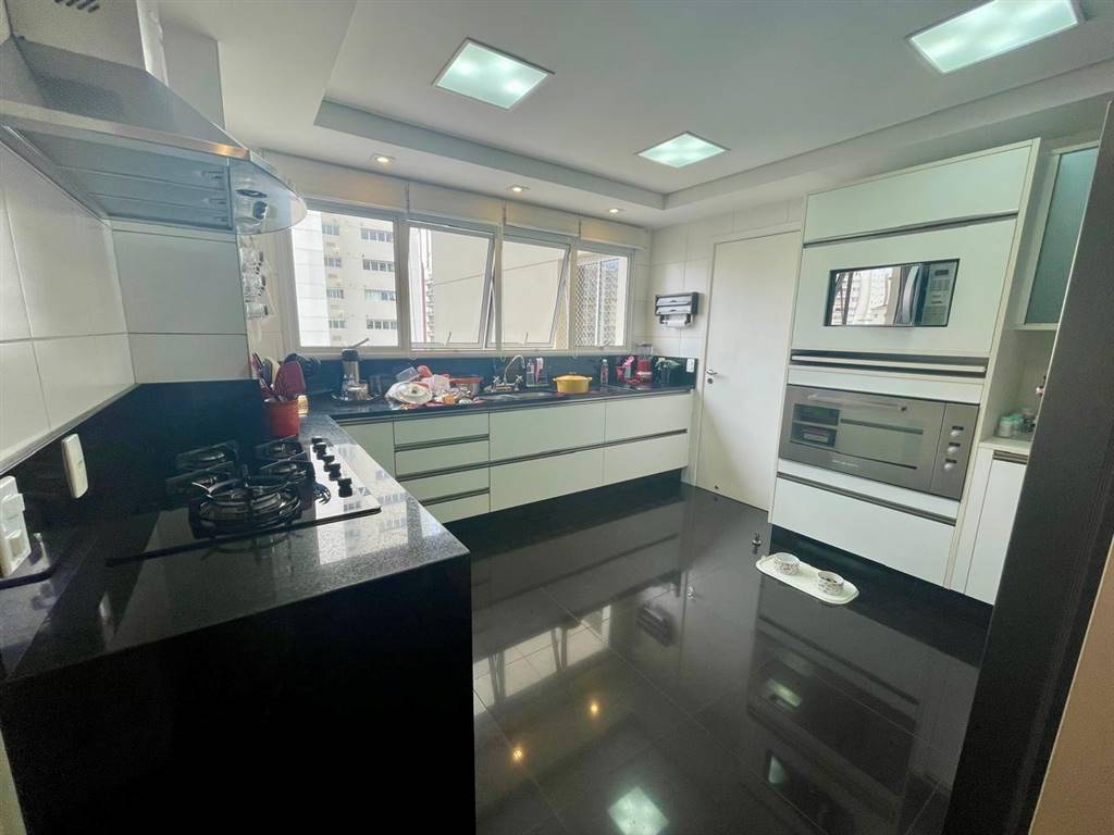 Apartamento com 4 quartos e 380 m² em Vila Guilhermina, Praia Grande