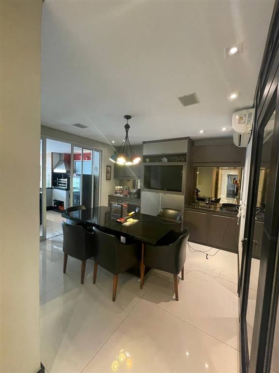 Apartamento com 4 quartos e 380 m² em Vila Guilhermina, Praia Grande