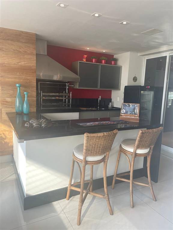Apartamento com 4 quartos e 380 m² em Vila Guilhermina, Praia Grande