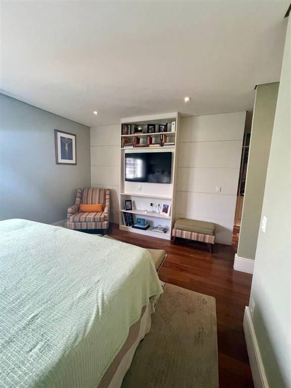 Apartamento com 4 quartos e 380 m² em Vila Guilhermina, Praia Grande
