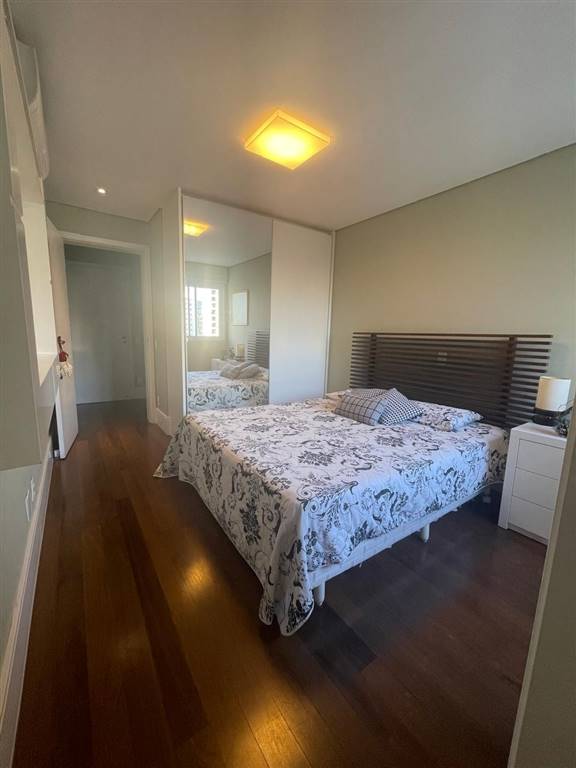 Apartamento com 4 quartos e 380 m² em Vila Guilhermina, Praia Grande