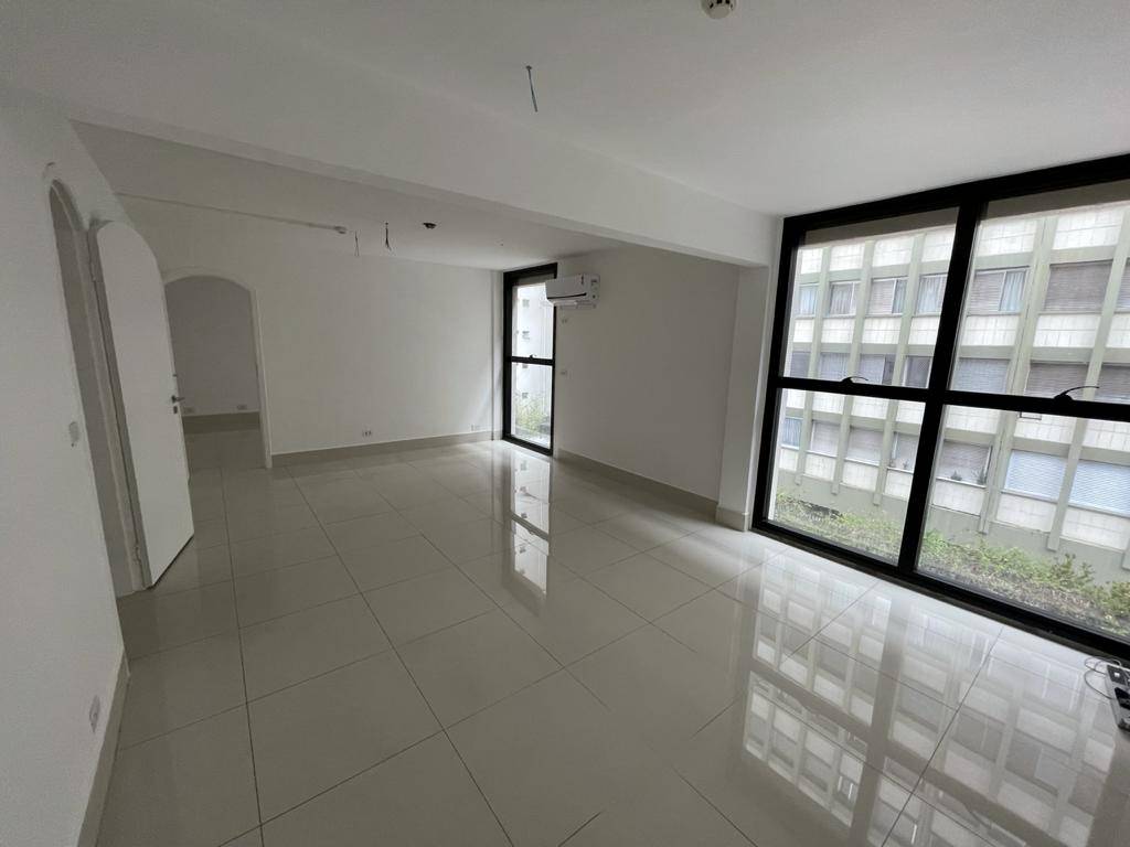 Apartamento com 1 quarto e 135 m² em Vila Guilhermina, Praia Grande