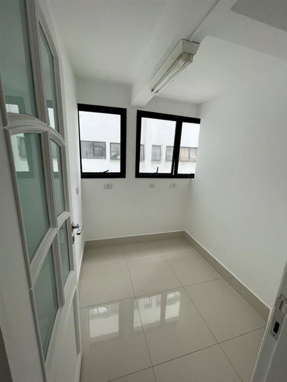 Apartamento com 1 quarto e 135 m² em Vila Guilhermina, Praia Grande