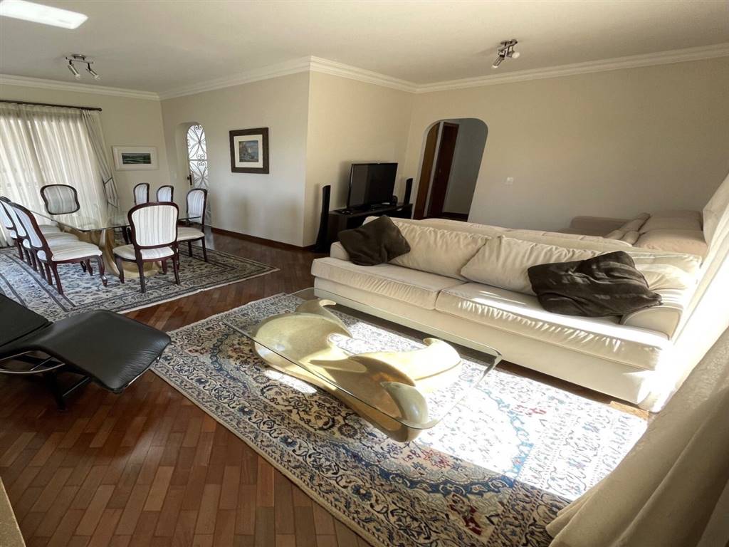 Apartamento com 3 quartos e 177 m² em Vila Guilhermina, Praia Grande