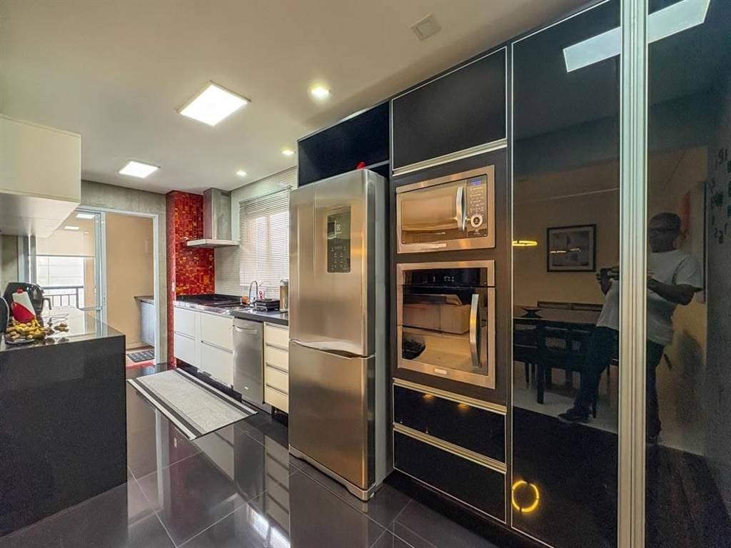 Apartamento com 3 quartos e 147 m² em Vila Guilhermina, Praia Grande