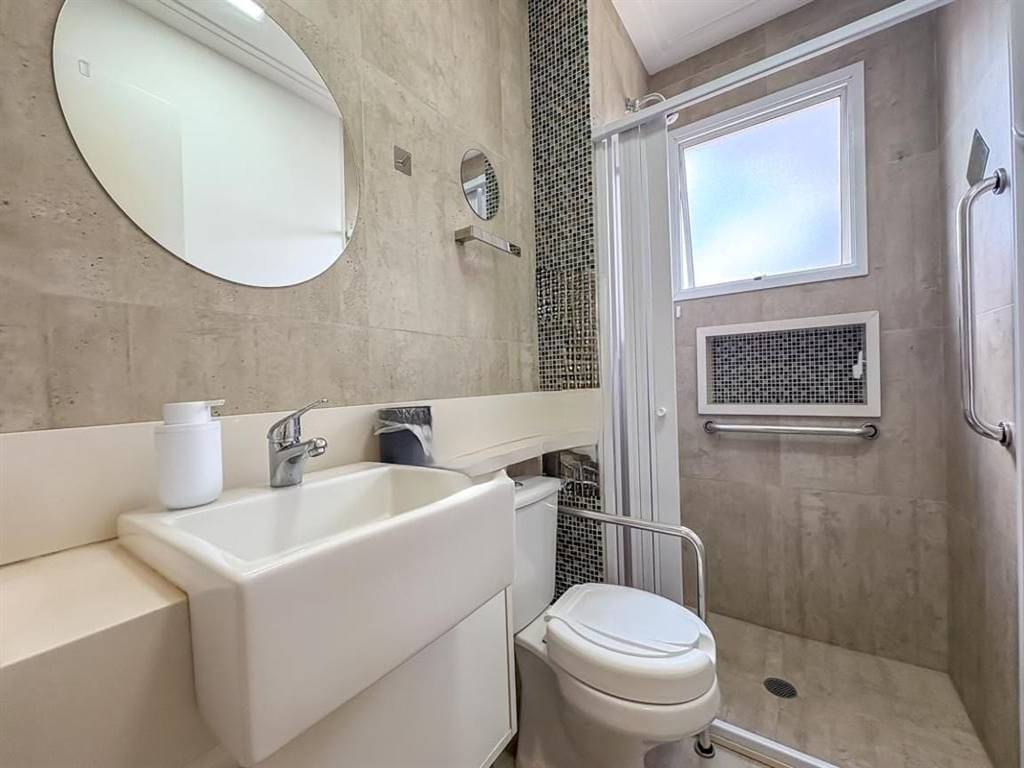 Apartamento com 3 quartos e 147 m² em Vila Guilhermina, Praia Grande