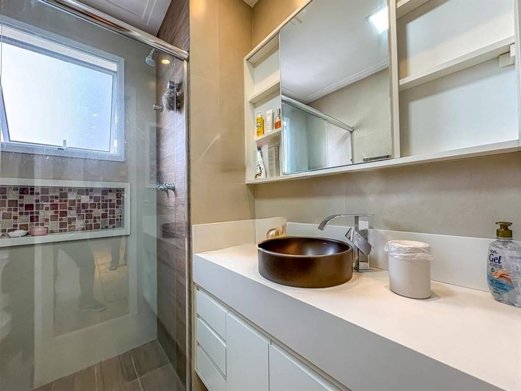 Apartamento com 3 quartos e 147 m² em Vila Guilhermina, Praia Grande