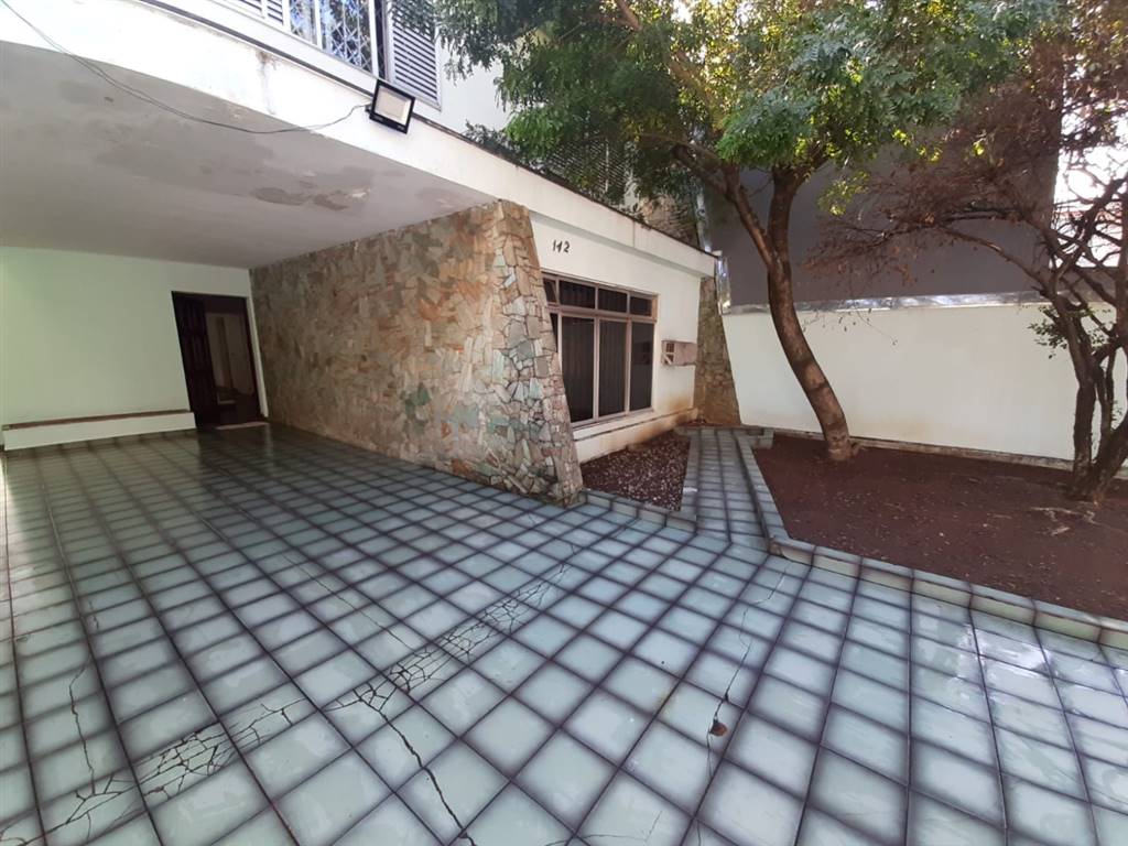 Casa com 9 quartos e 276 m² em Vila Guilhermina, Praia Grande