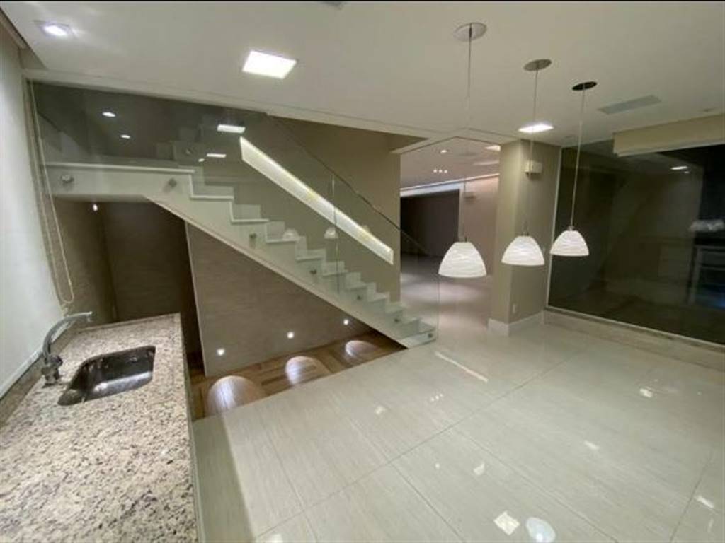 Apartamento com 3 quartos e 250 m² em Vila Guilhermina, Praia Grande