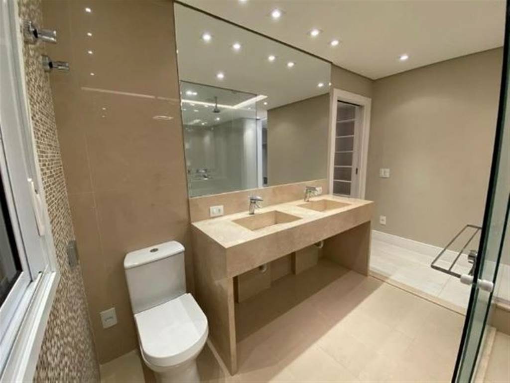 Apartamento com 3 quartos e 250 m² em Vila Guilhermina, Praia Grande