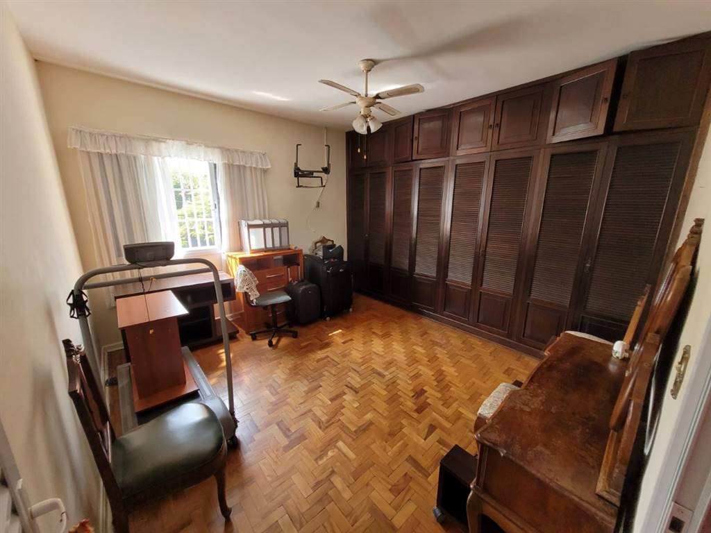 Casa com 3 quartos e 145 m² em Vila Guilhermina, Praia Grande