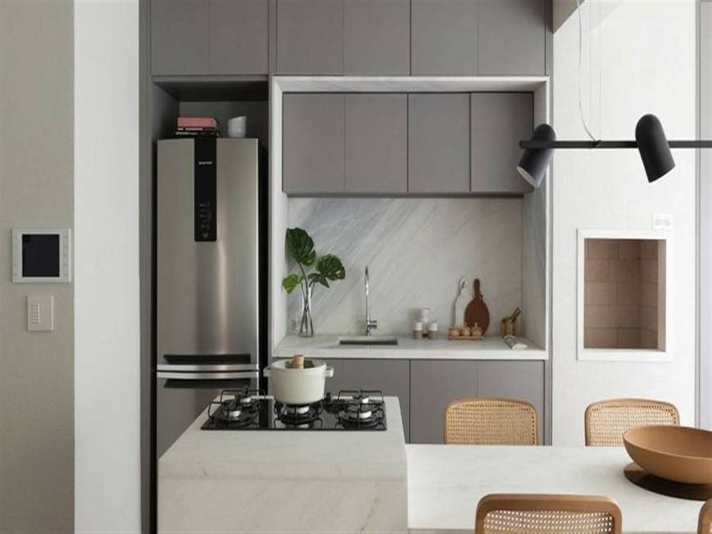 Apartamento com 2 quartos e 105 m² em Vila Guilhermina, Praia Grande