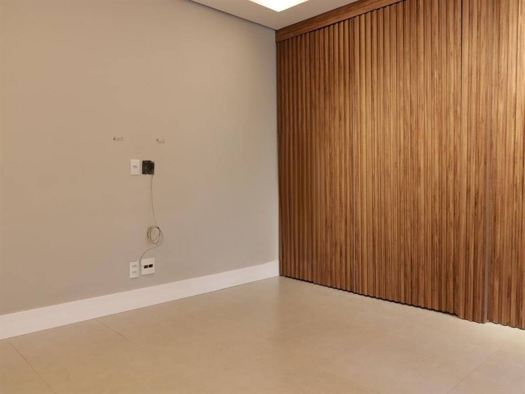Apartamento com 2 quartos e 76 m² em Vila Guilhermina, Praia Grande